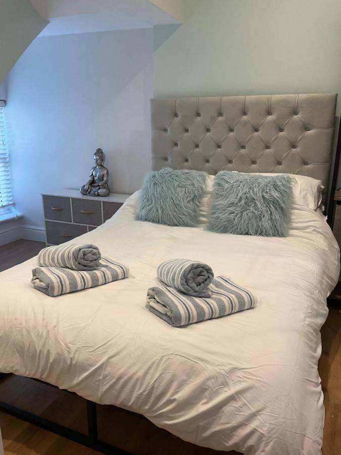 2 Bed Home From Home Apartment 41 ลอนดอน ภายนอก รูปภาพ