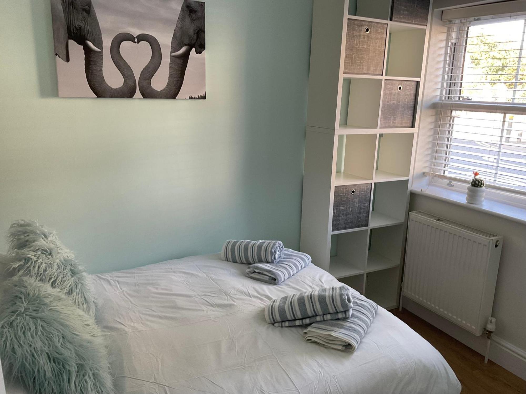 2 Bed Home From Home Apartment 41 ลอนดอน ภายนอก รูปภาพ